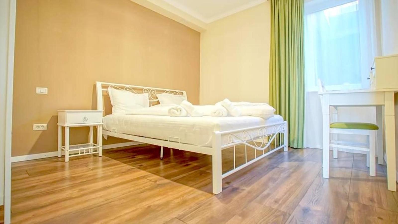 Central Maximus Apartment Brasov Exterior photo